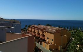 Luxurious 2 Bedroom Apartment Near Cabo Roig Strip